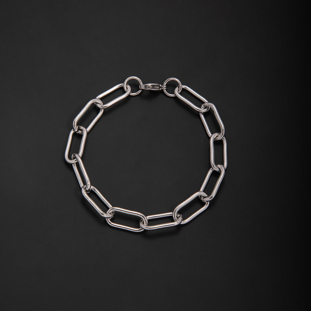 Contemporary Link Chain Necklace Bowlift