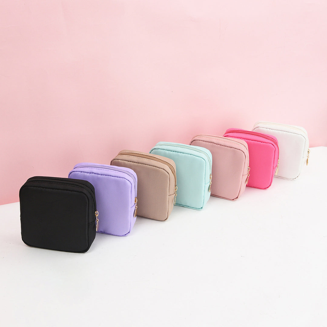 Cosmetic storage bag with fine stripe pattern Bowlift