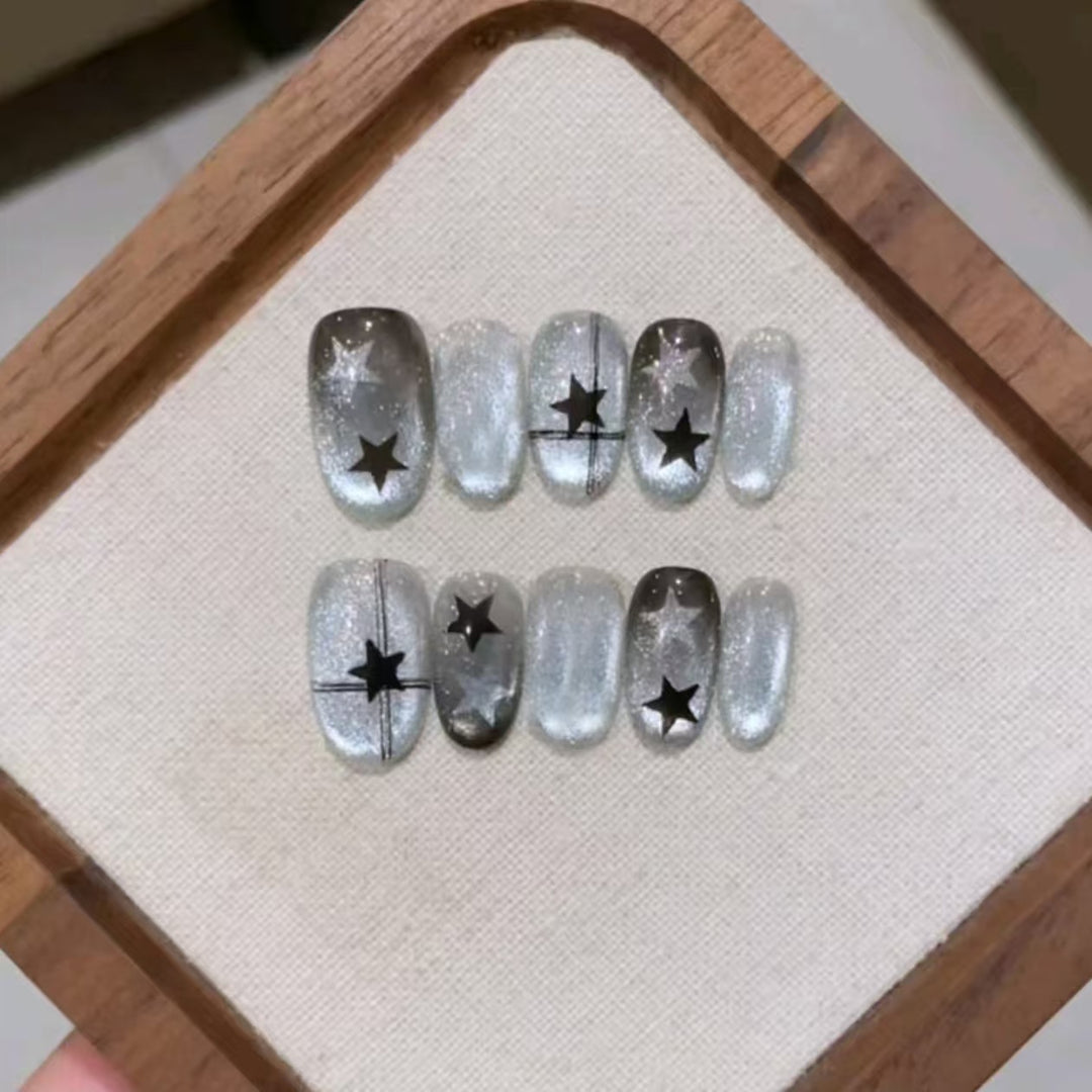 Stylish Press-On Nail Wraps Bowlift