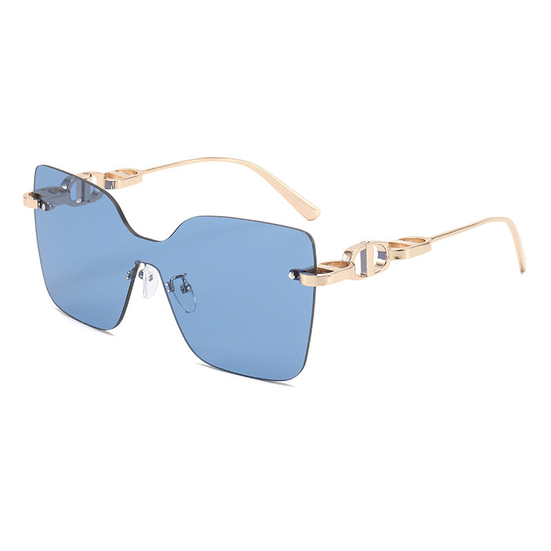 Ladies elegant oversized sunglasses with fashionable frame and UV protection Bowlift
