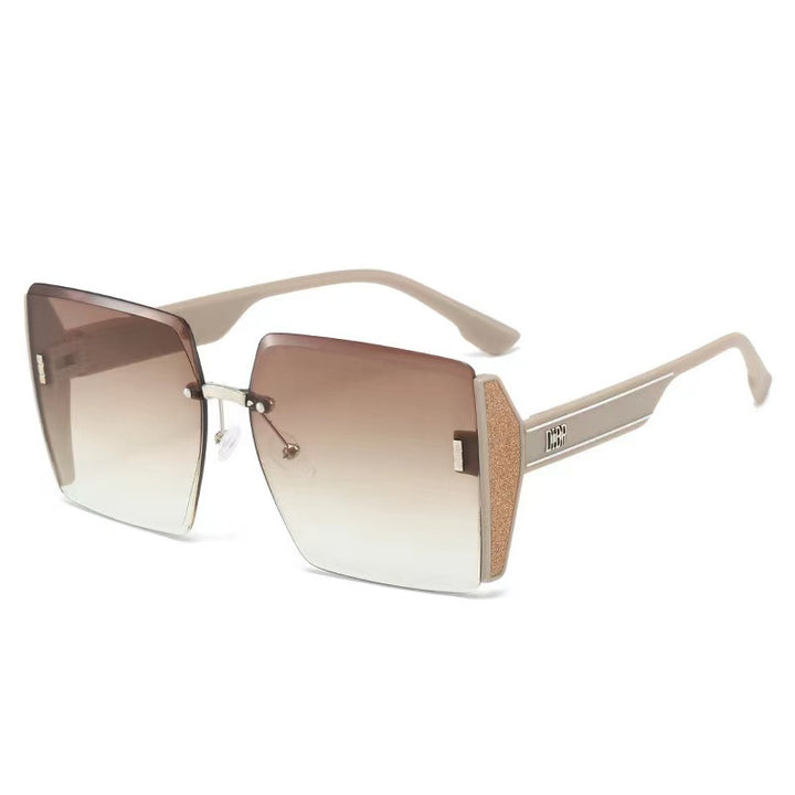 Ladies extravagant square sunglasses frame with glittering accents Bowlift