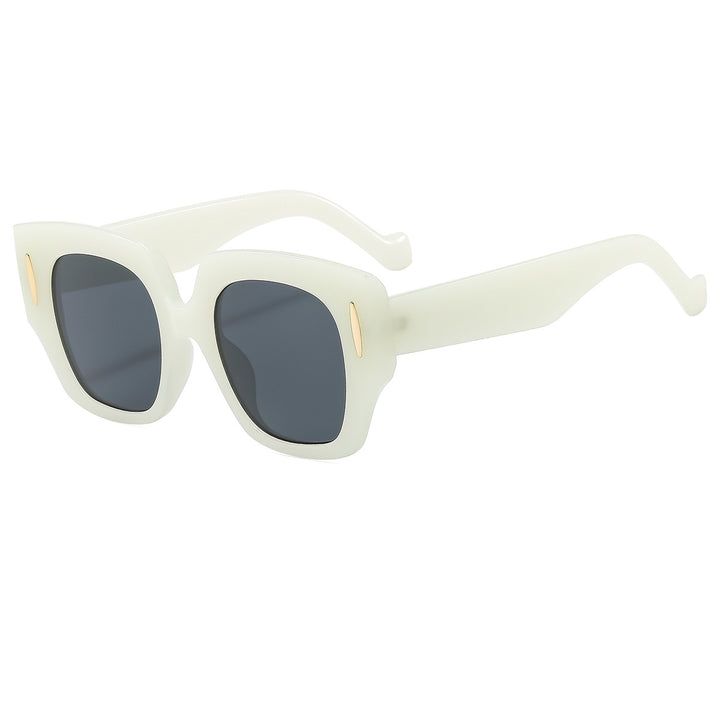 Women's Geometric Oversized Sunglasses with Luxurious Accent Bowlift