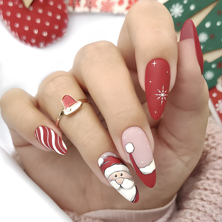 Art nail set with festive Christmas design Bowlift