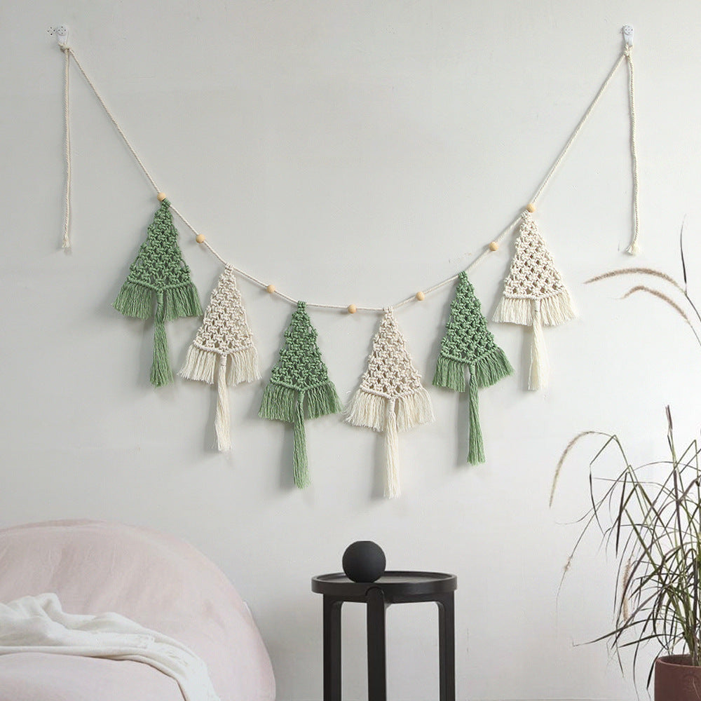 Festive Macrame Garland