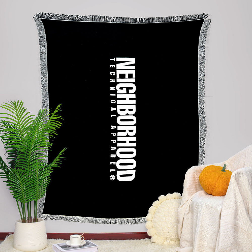 Soft and Cuddly Throw Blanket Bowlift
