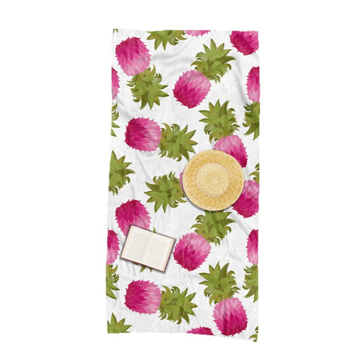 Beach towel with exotic pineapple and palm pattern Bowlift