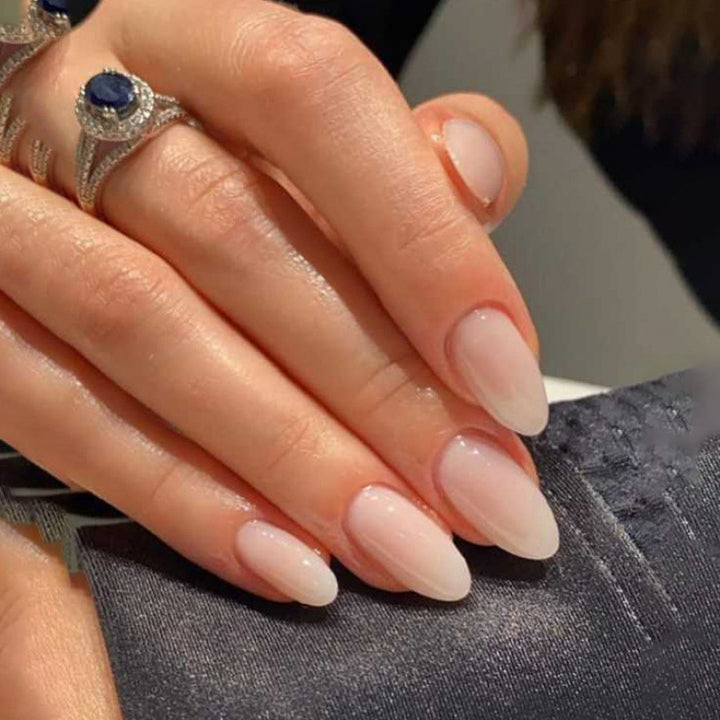 Elegant Oval Nail Art Bowlift