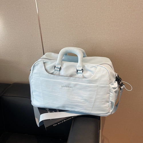 Stylish Sports And Travel Bag With Spacious Interior Compartment Bowlift