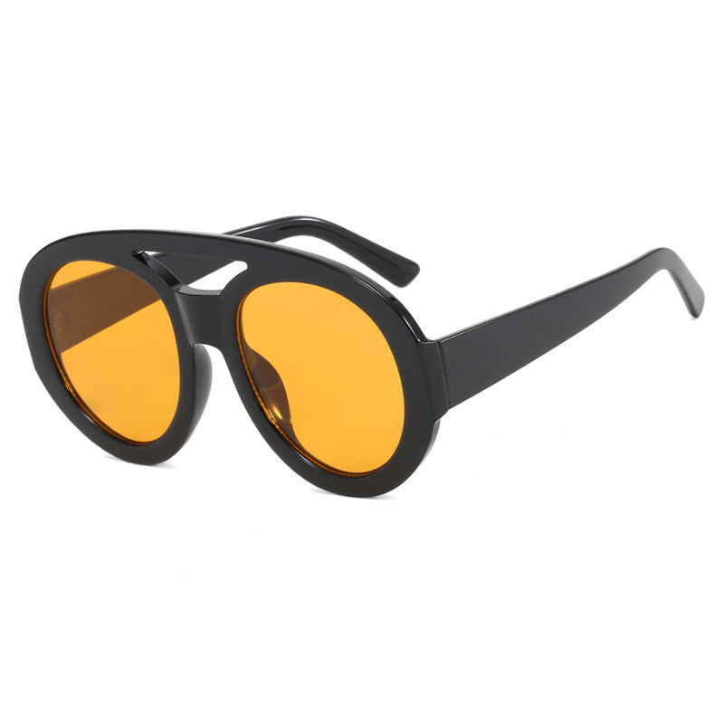 Ladies elegant sunglasses with fashionable design Bowlift
