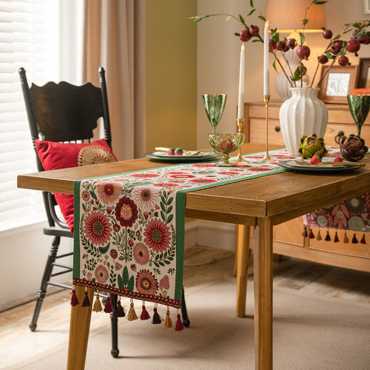 Vintage-Inspired Dining Table Runner
