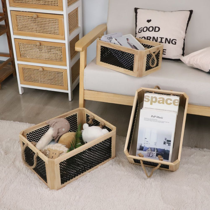 Open storage basket with natural fiber and raffia covering