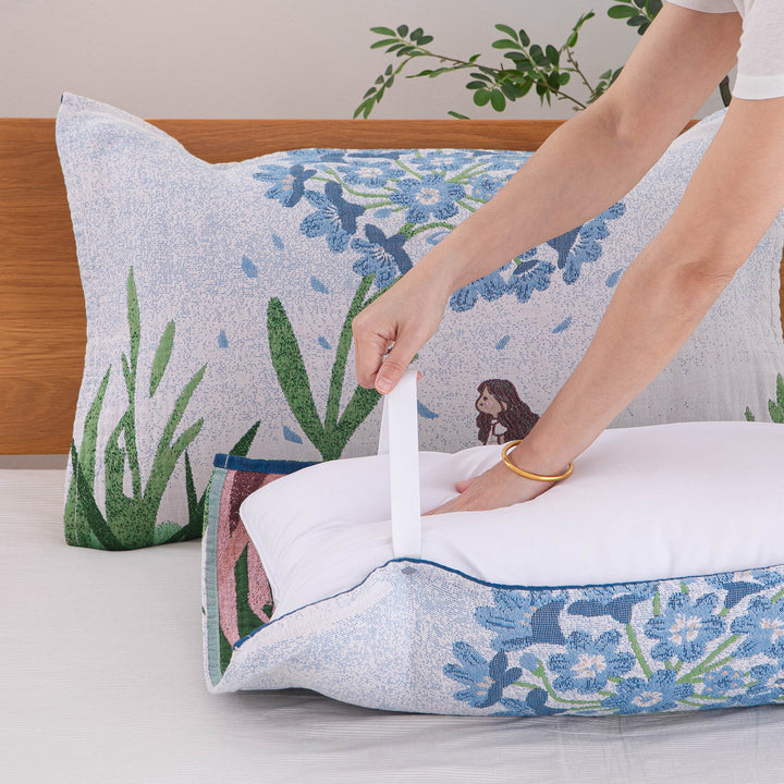Women's pillow with removable cotton cover Bowlift