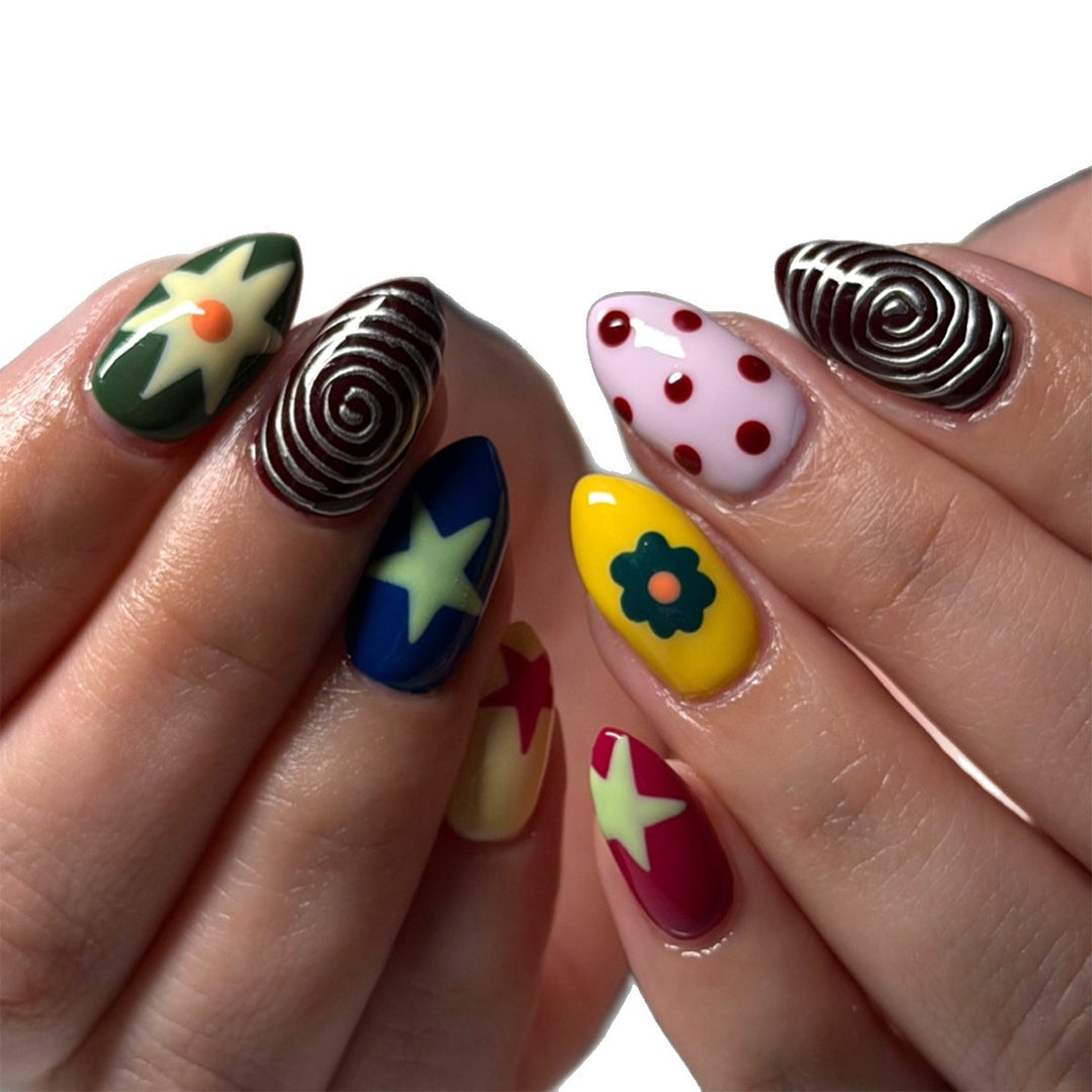 Creative and Colorful Pattern Artificial Nails Bowlift