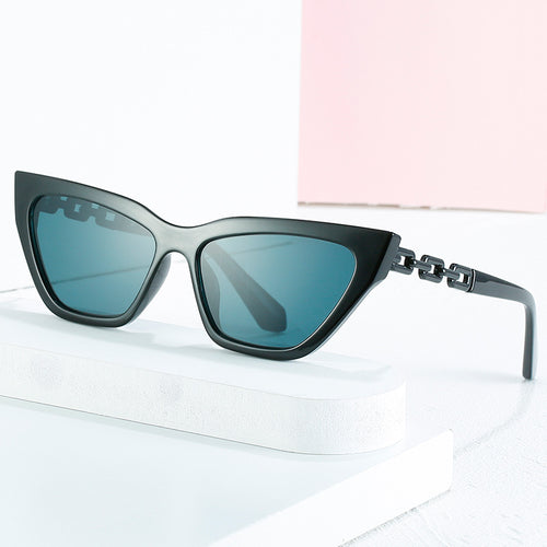 Women's Cat-Eye Sunglasses with Modern Chain Frame Bowlift