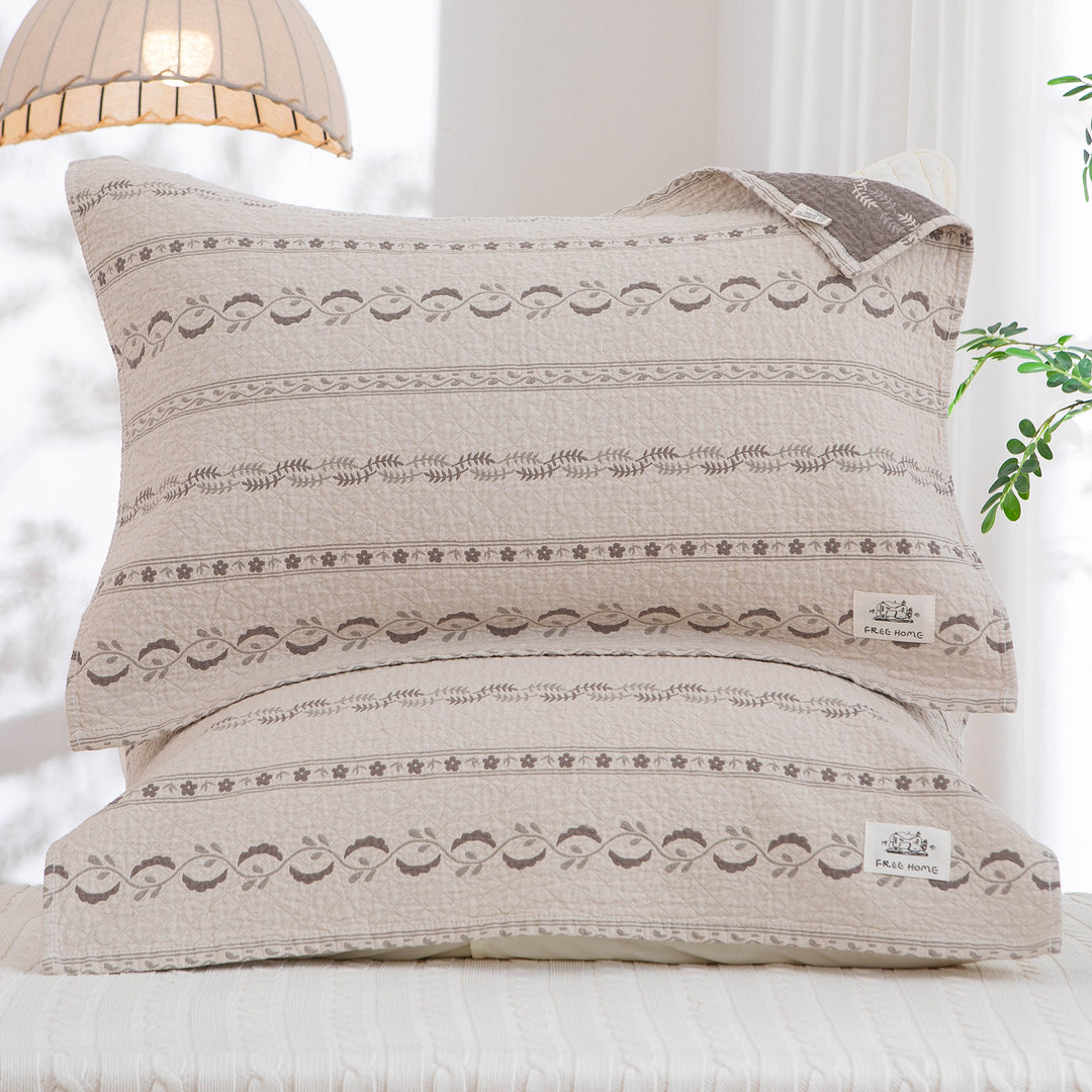 Women's pillowcase with modern checkered pattern Bowlift