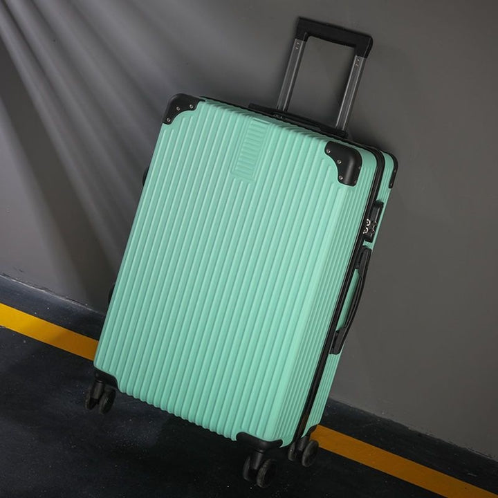 Hard Shell Suitcase With High Strength Material And TSA Lock Bowlift