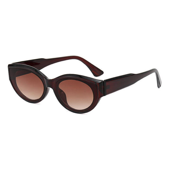 Ladies' designer sunglasses in modern cat-eye style Bowlift