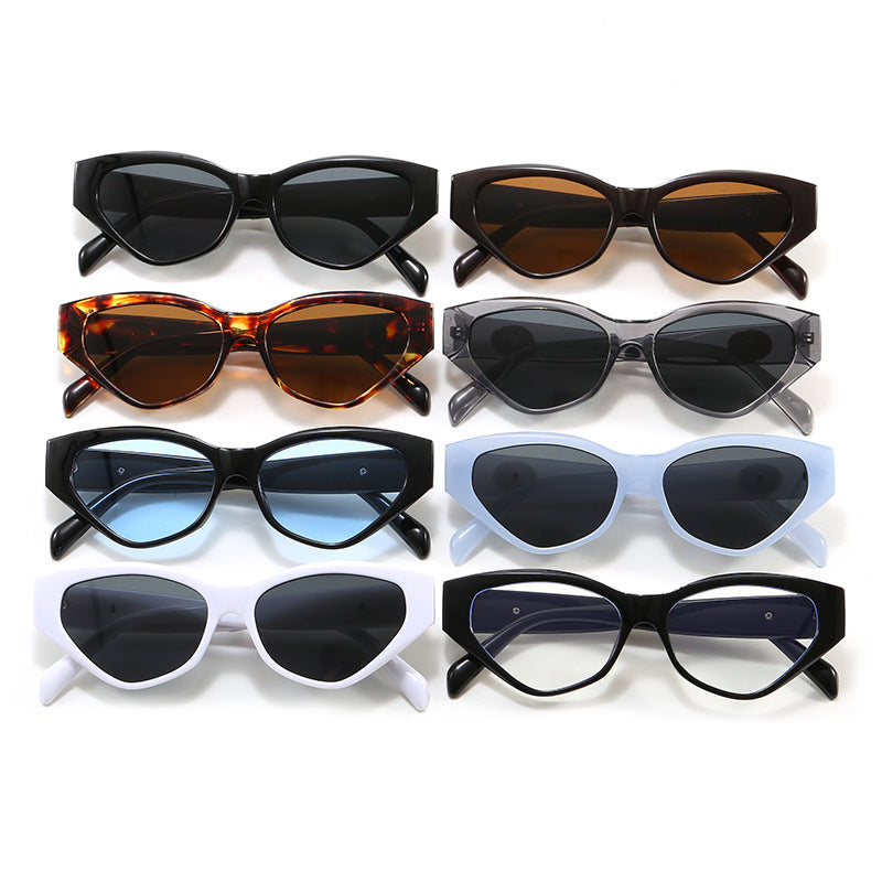 Ladies fashionable sunglasses in elegant design Bowlift