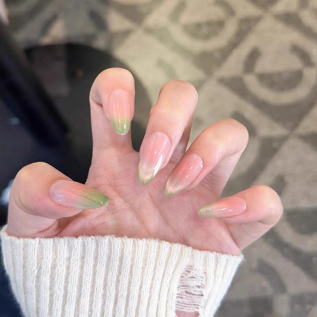 Cute Bear-Themed Press-On Nail Set Bowlift