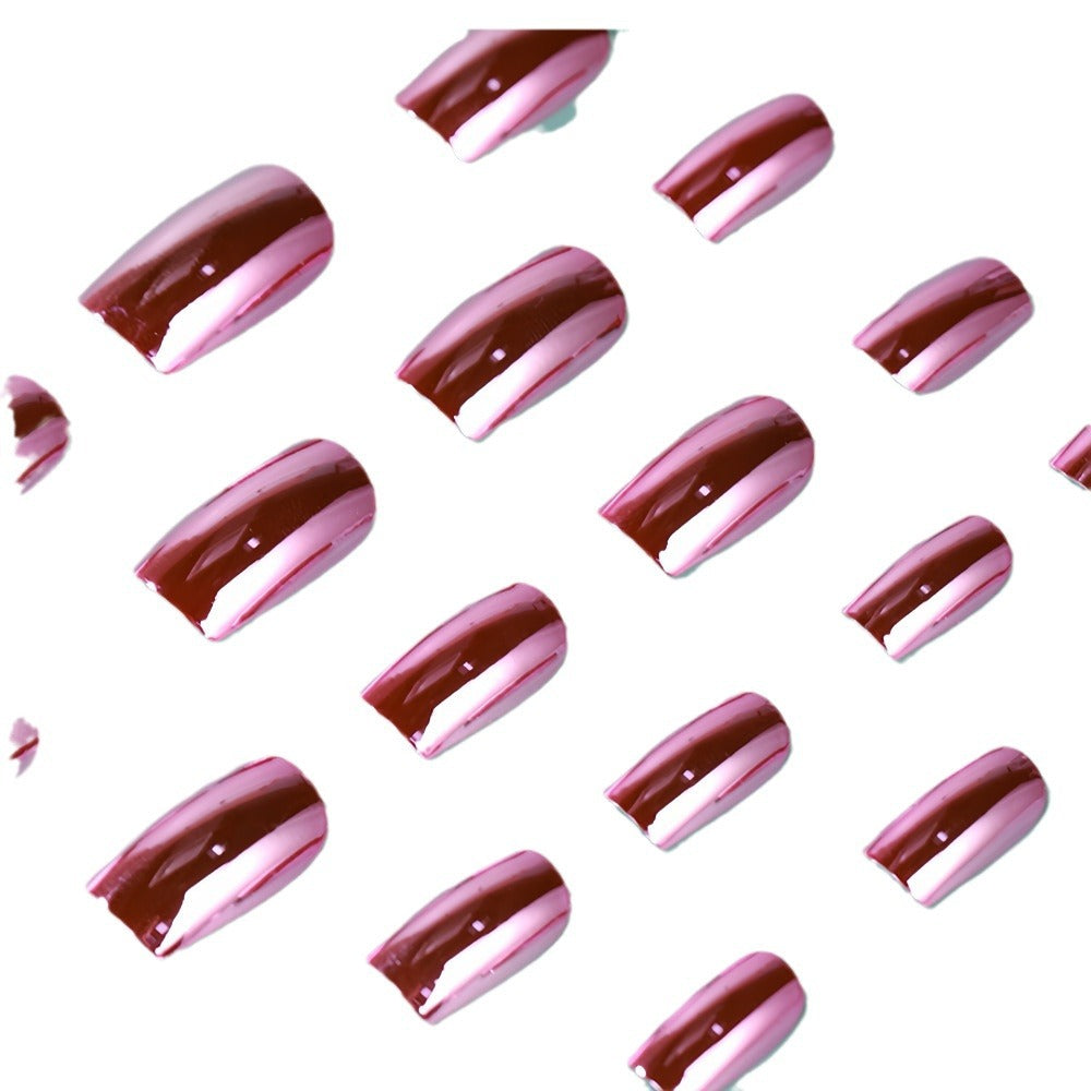 Artificials nails in creative design Bowlift