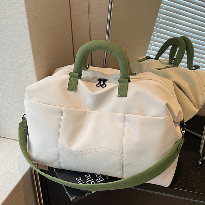 Multifunctional Sports Travel Bag with Ergonomic Carrying Handle Bowlift