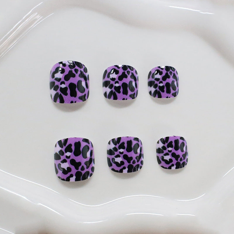 Stylish Leopard Print Nail Wraps Bowlift