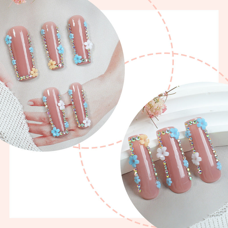 Decorative Press-On Nail Set with Floral and Gemstone Accents Bowlift