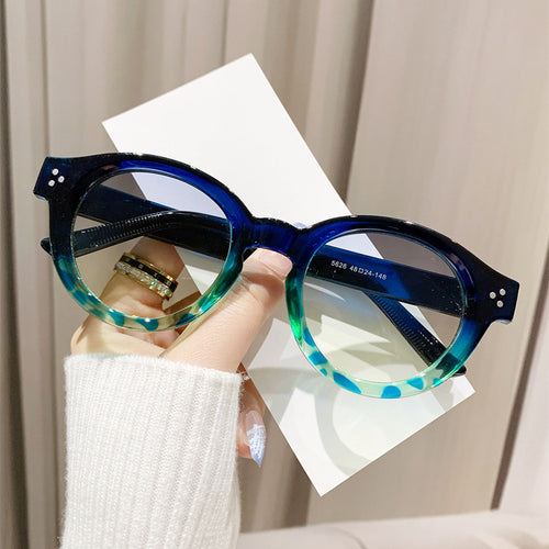 Ladies' fashionable sunglasses with clear and structured frame Bowlift