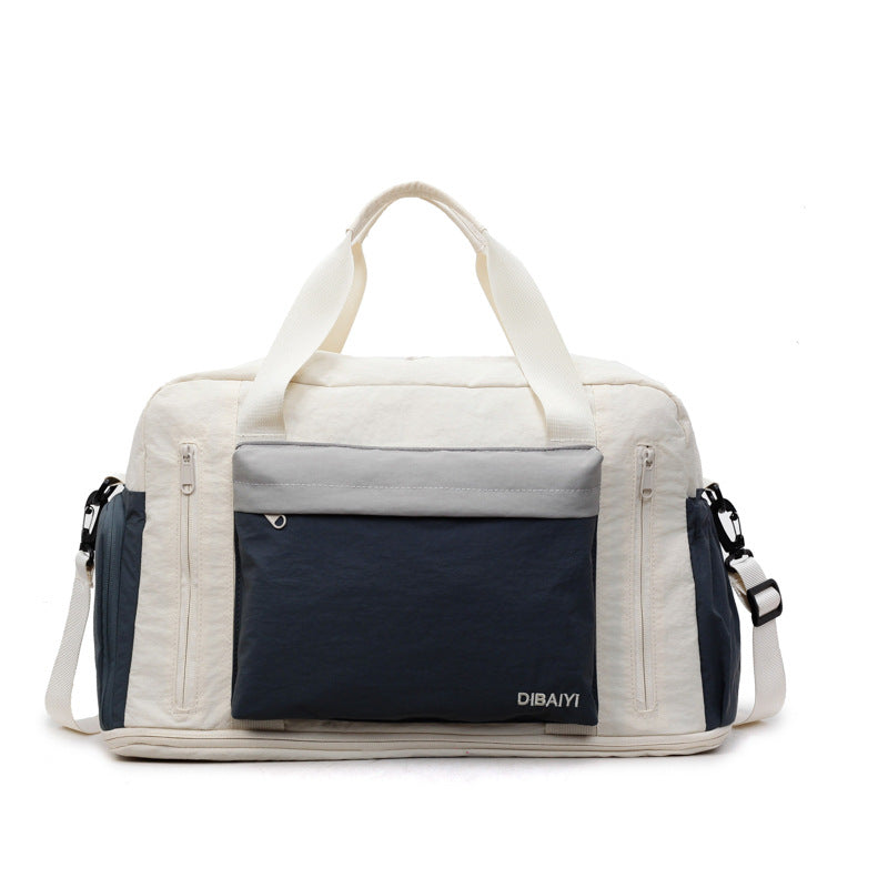 Versatile Outdoor Weekend Duffle Bag