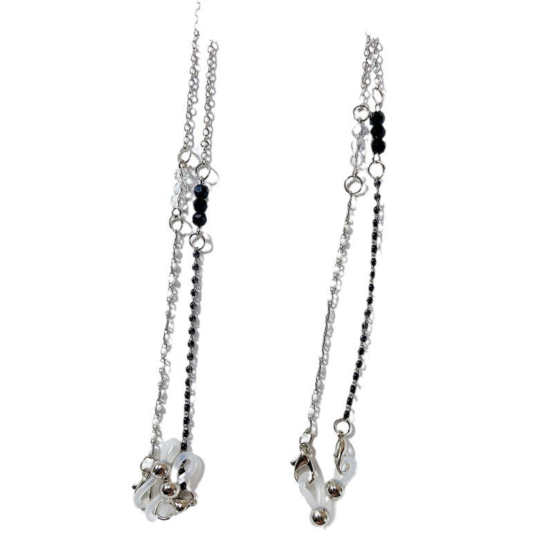 Elegant Glasses Holder Chain with Black Pearls Bowlift