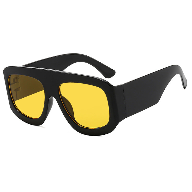 Women's fashionable oversized sunglasses with distinctive design Bowlift
