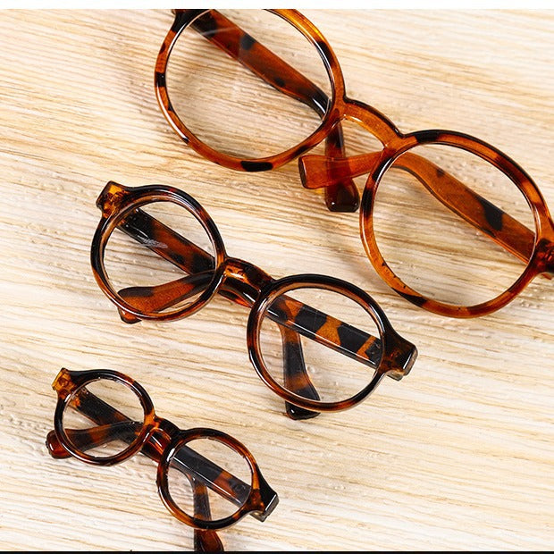 Vintage-Inspired Oval Frame Glasses Bowlift