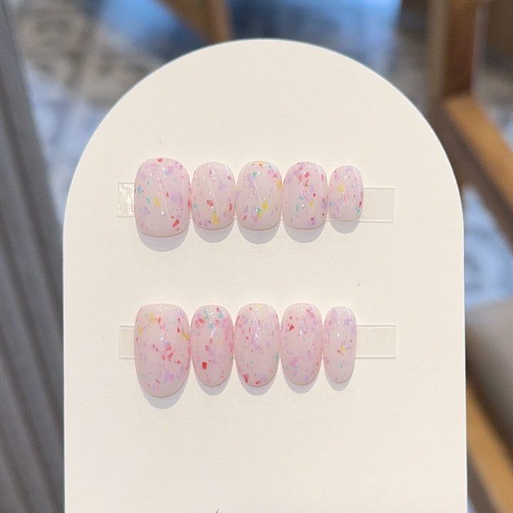 Art nail set with sparkling accents Bowlift