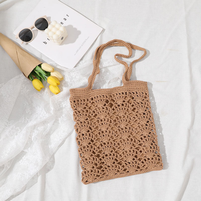 Hand-crocheted shopping bag with airy accents Bowlift
