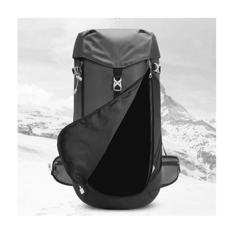 Outdoor backpack with waterproof fabric and many practical compartments Bowlift