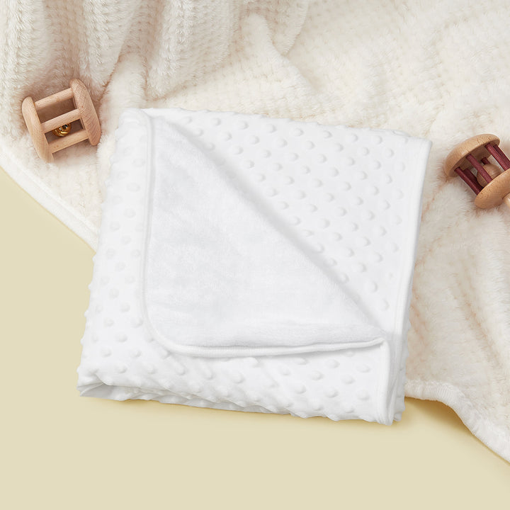 Ultra-Soft Cozy Dot Blanket Bowlift