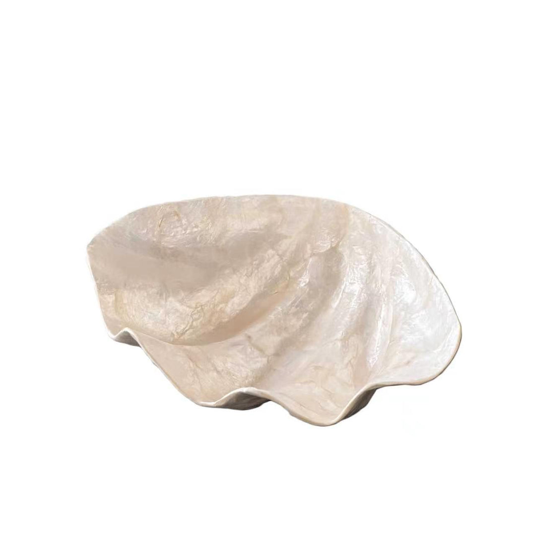 Decorative Shell-Shaped Serving Bowl