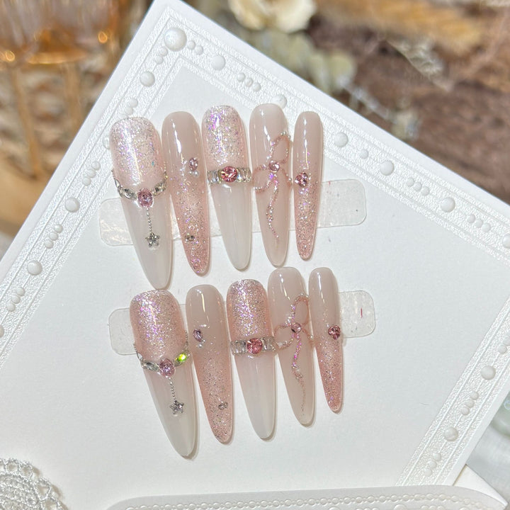Glamorous Stiletto Press-On Nail Art Set with Sparkling Rhinestones Bowlift
