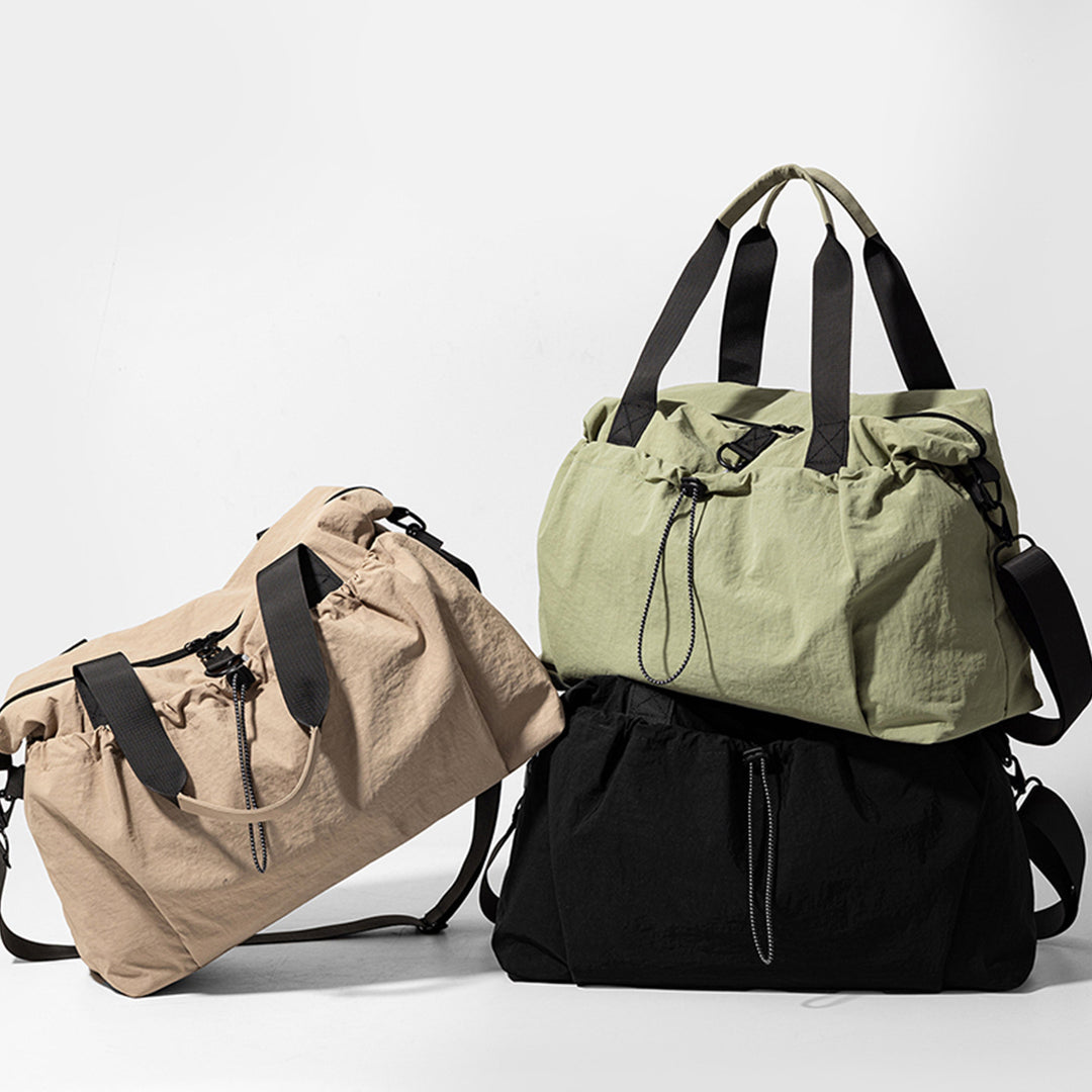 Sporty everyday and travel bag with practical drawstring closure Bowlift