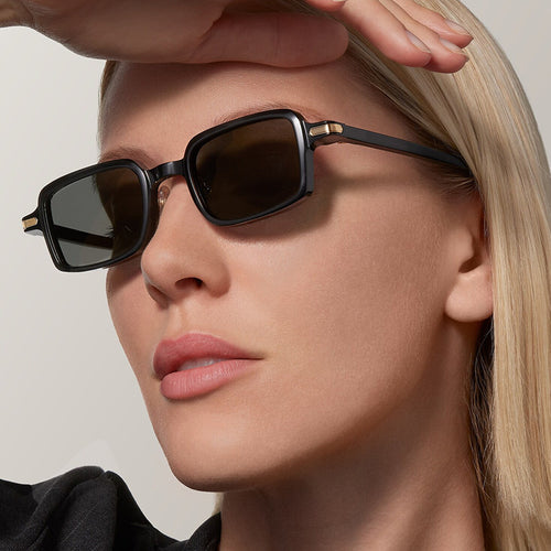Women square sunglasses with protective UV filter and sturdy frame Bowlift