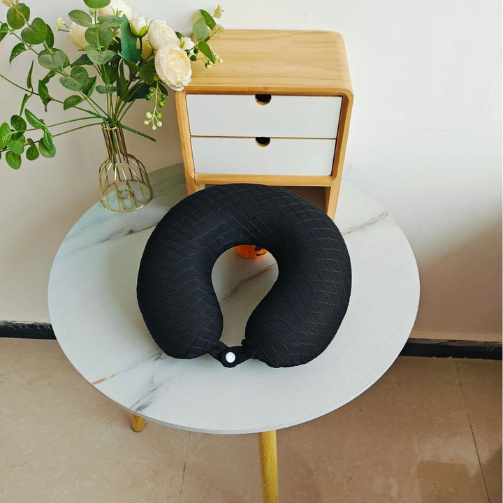 Unisex Neck Support with ergonomic design and removable cover Bowlift