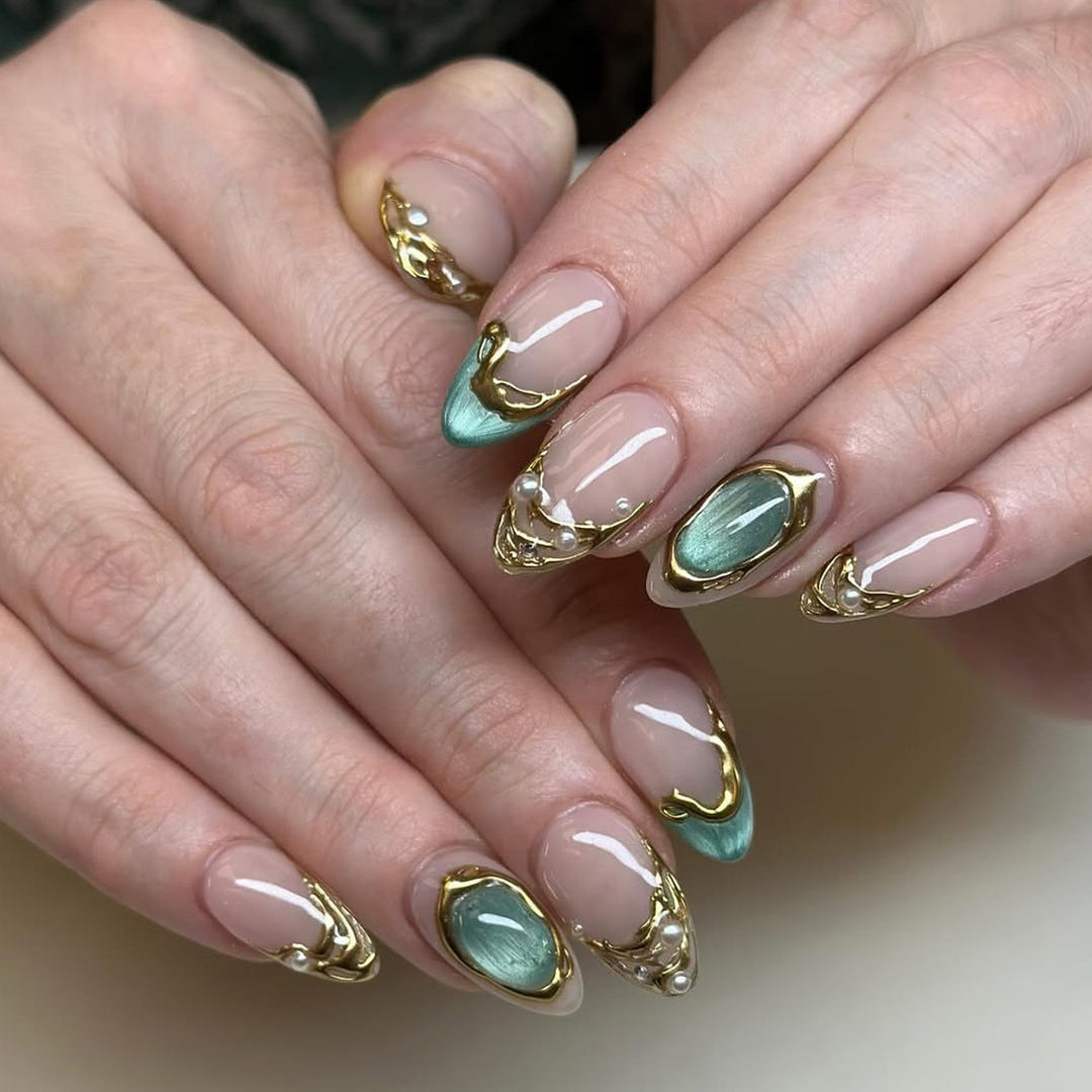 Artistic Gel Nail Tips Bowlift