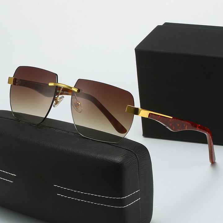 Women's Fashion Sunglasses in Modern Geometric Design Bowlift
