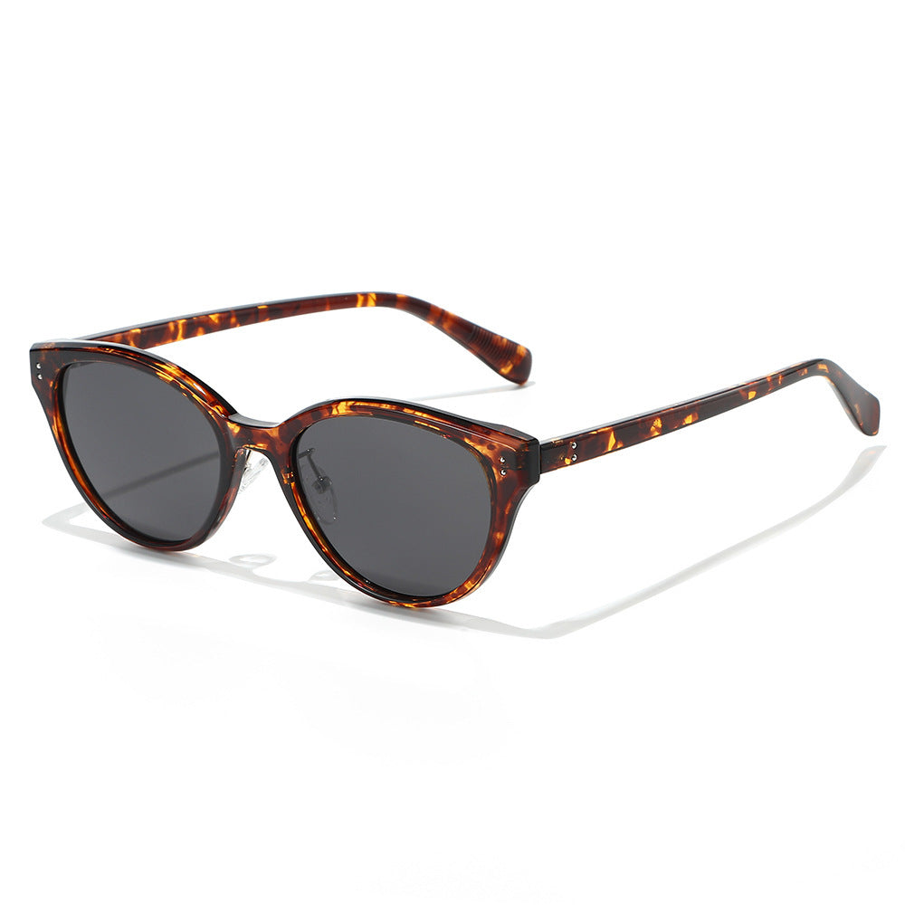 Classic Vintage Cat-Eye Sunglasses Bowlift