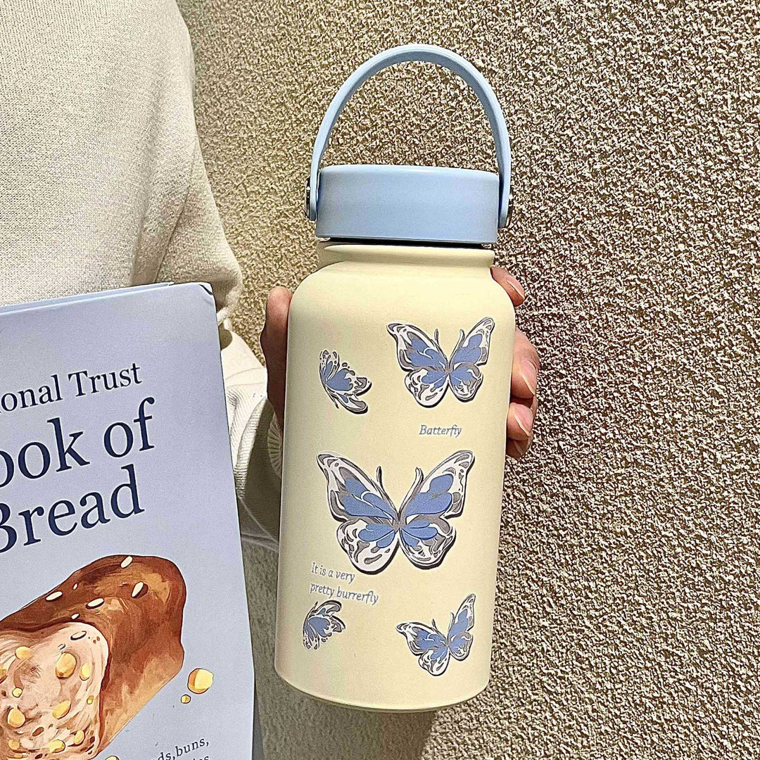 Women's insulated drinking bottle with creative Hello Kitty design Bowlift