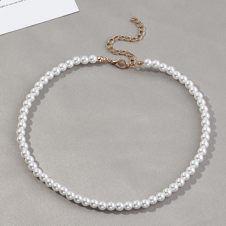 Elegant Pearl Necklace Bowlift