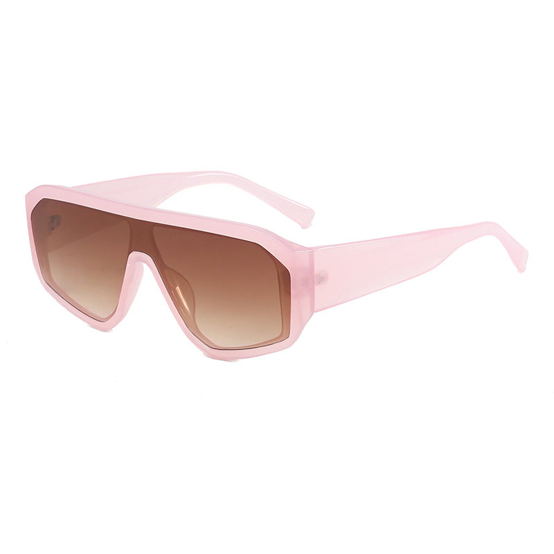 Women Fashionable Oversized Sunglasses in Futuristic Design Bowlift
