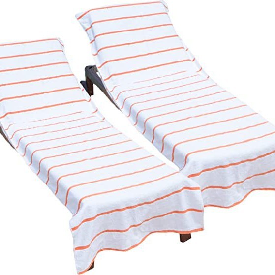 Beach towel with modern, geometric pattern Bowlift
