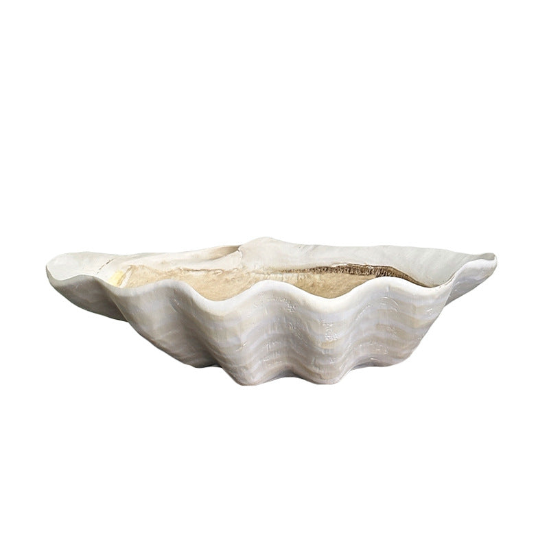 Decorative bowl inspired by shells