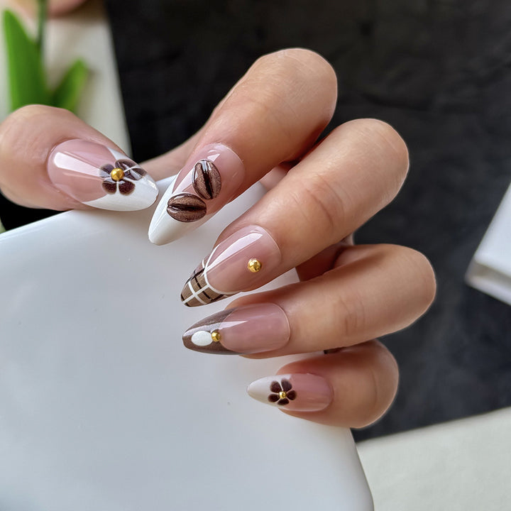 Elegant Floral Design Press-On Nail Art Set Bowlift